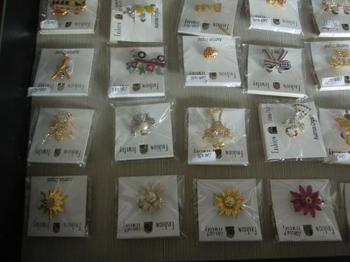 動物鑲鉆胸針 正品別針 飾品批發 廠家工廠直銷-「其他服裝鞋帽飾品」